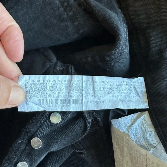 Zara Distressed Skinny Jeans - Picture 9 of 9